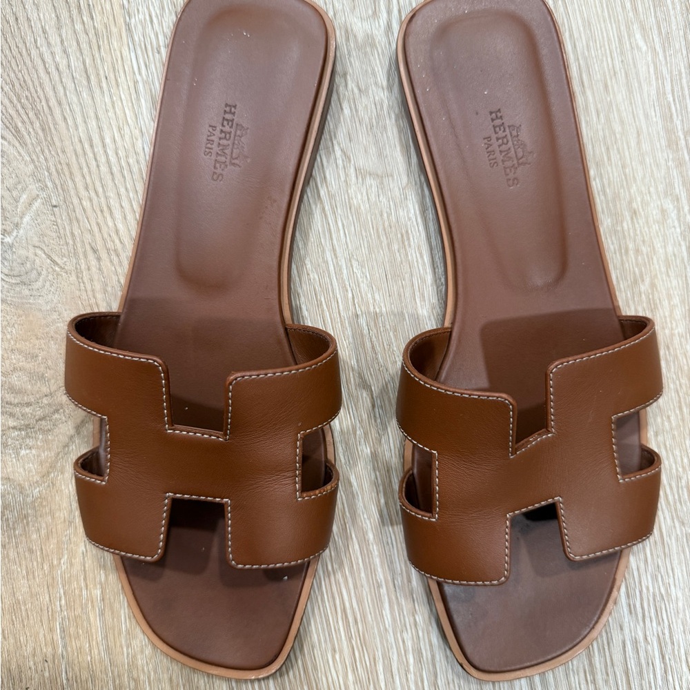 Hermes Oran Sandals - Picture 2 of 14